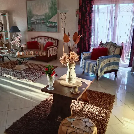 Les Espaces De Bed & Breakfast